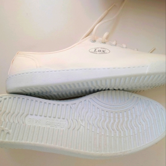 Achilles Ladies Lux Soft Tennis Sneakers Size 8.5 US - Picture 3 of 3